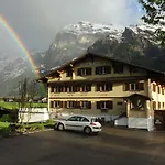 Garni Hostatt Hotel 3*