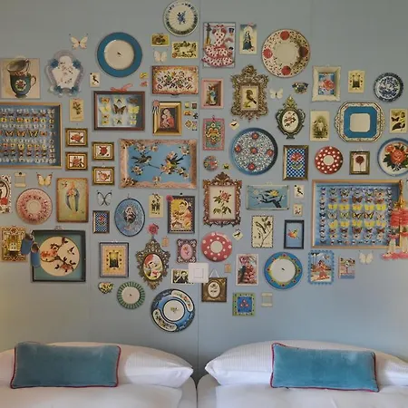 Garni Hostatt Готель