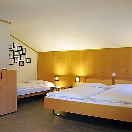 Garni Hostatt 3*