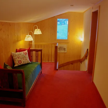 Garni Hostatt 3*