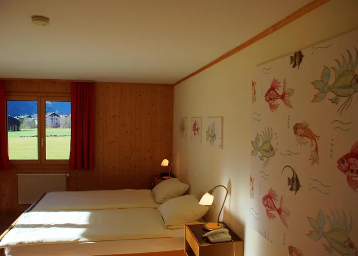 Hotel Garni Hostatt 3*