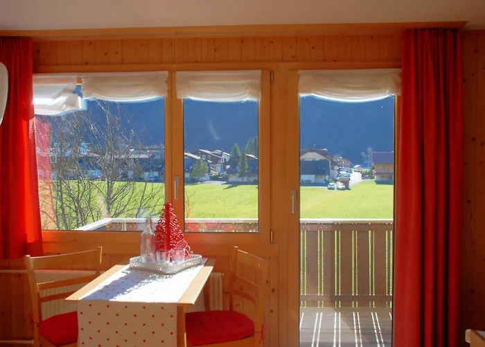 Hotel Garni Hostatt 3*